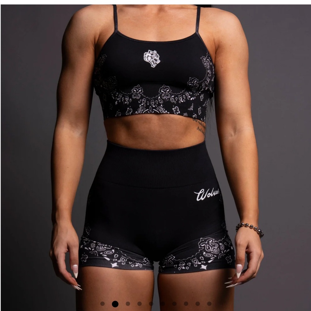 Authentic darcsport shorts